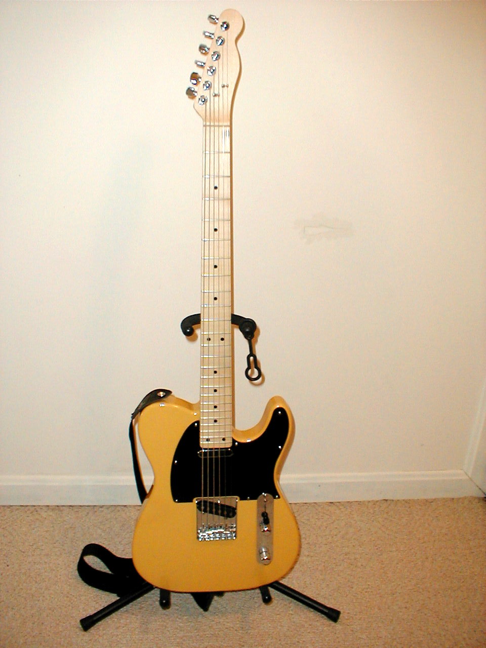 Picture of Baritone Partscaster (Telecaster)